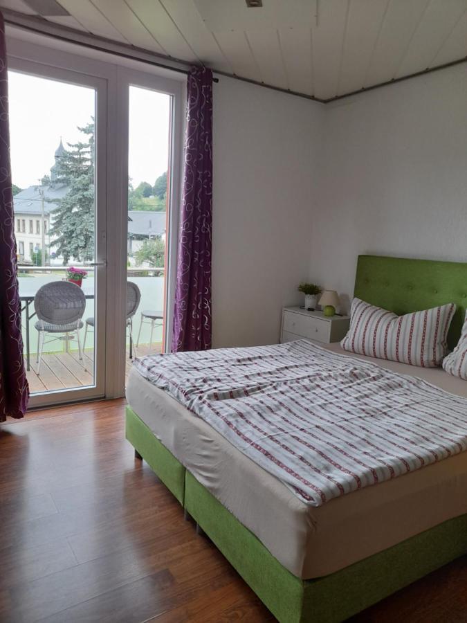Ferienwohnungen Im Vogtland Heinsdorfergrund Extérieur photo